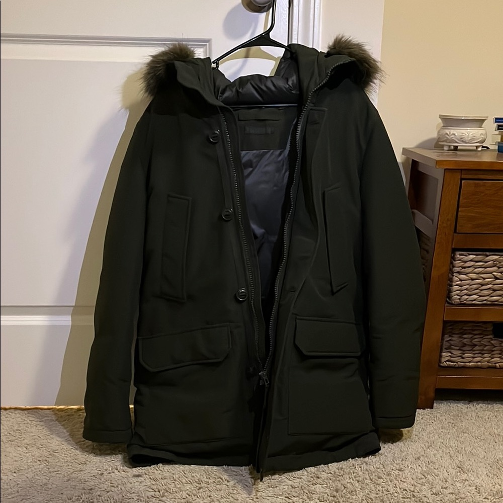 Hunter Green Uniqlo Parka with Fur Hood - Like new